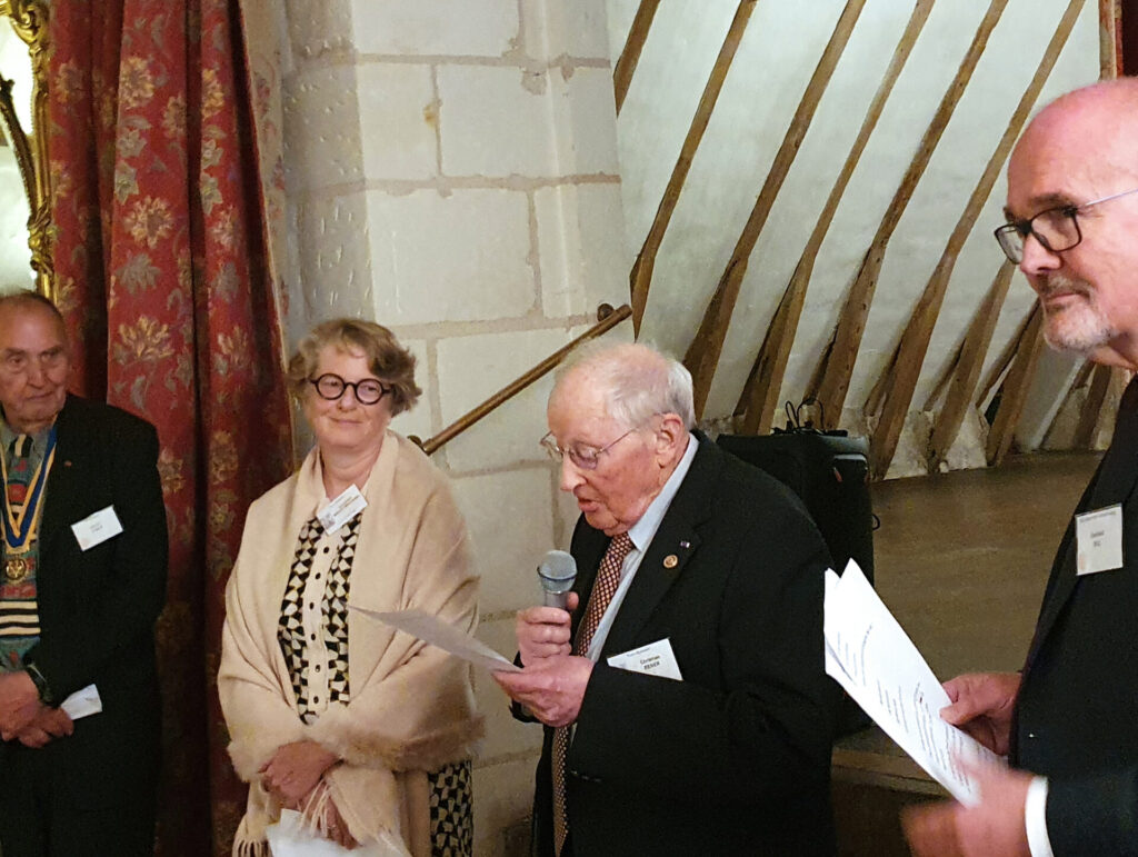 Clubs contact Rotary au Château de Nitray à Athay-sur-Cher