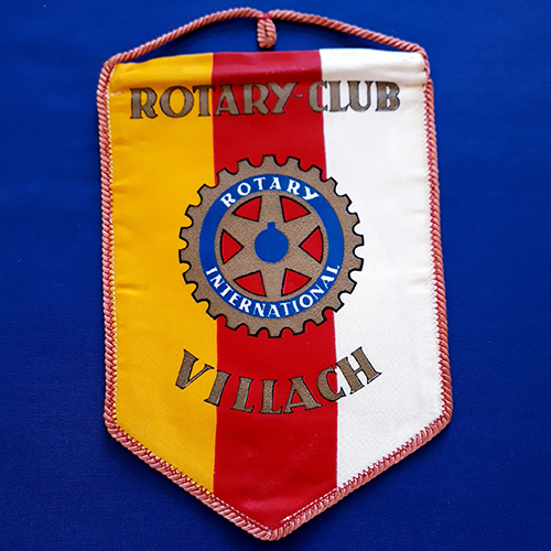 Fanion d'un club du Rotary International