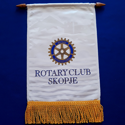 Fanion d'un club du Rotary International