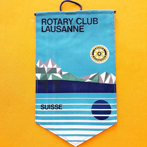 Fanion d'un club du Rotary International