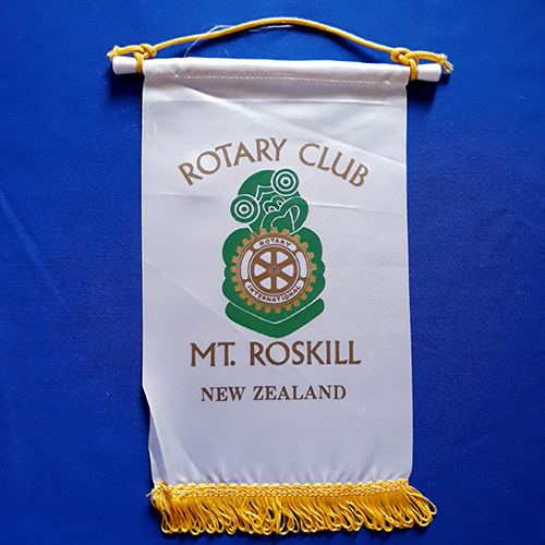 Fanion d'un club du Rotary International