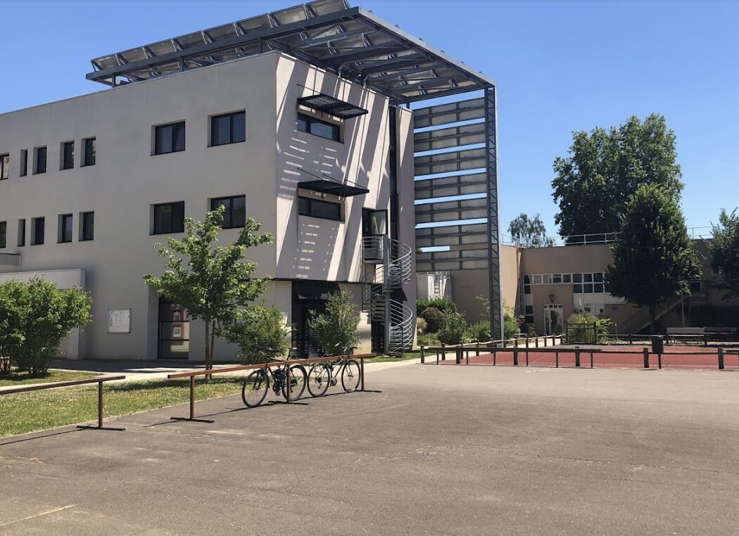 Lycée Albert-Bayet