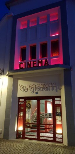 Cinéma LE GÉNÉRIQUE